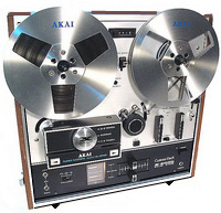 AKAI X-200D